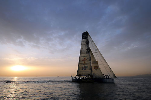 Telefonica Blue return to racing after pulling in overnight to make repairs at the start of Leg 1 of the Volvo Ocean Race 2008-09. Photo copyright Dave Kneale - Volvo Ocean Race.