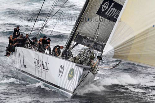 Sean Langman and Anthony Bell&rsquo;s Investec Loyal, offshore Sydney after the start of the Rolex Sydney Hobart 2010. Photo copyright Howard Wright, IMAGE Professional Photography.