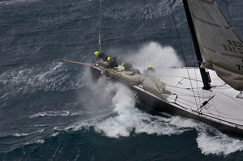 Niklas Zennstr&ouml;m&rsquo;s Judel Vrolijk 72 R&aacute;n, dealing with the fury of the Tasman Sea, during the Rolex Sydney Hobart Yacht Race 2010, Australia. Photo copyright Carlo Borlenghi, Rolex.