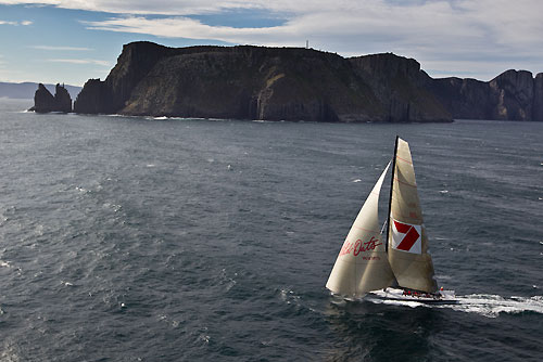 Bob Oatley's Wild Oats XI skippered by Mark Richards, approaching Tasman Island, during the Rolex Sydney Hobart Yacht Race 2010, Australia. Photo copyright Carlo Borlenghi, Rolex.